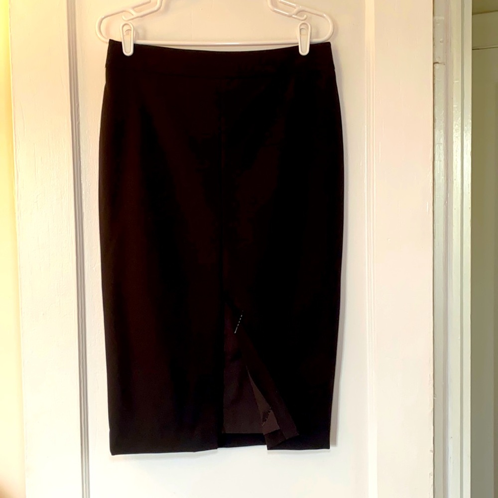 Ann Taylor Anterior Slit Black Pencil Skirt Size 8